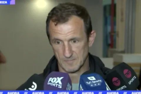 Habló Arruabarrena: el mensaje para los hinchas de Boca, su análisis del plantel y las charlas con Riquelme