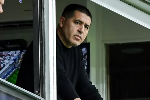 Riquelme y su tajante postura con el arquero que irá a buscar Boca en junio: solo de afuera
