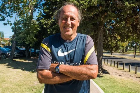 Roberto Mouzo, histórico jugador de Boca