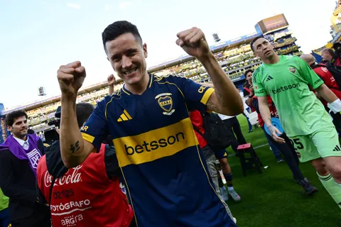 La divertida frase de Ander Herrera tras la victoria de Boca: "A veces merecemos ser puteados"