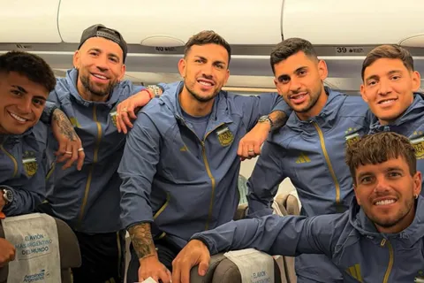 Leandro Paredes viajó junto a la Selección Argentina para el Mundial pese a su lesión