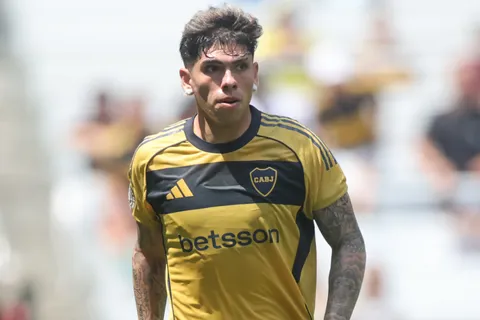 Carlos Palacios podría irse de Boca en junio: Colo Colo busca recuperar su mejor nivel