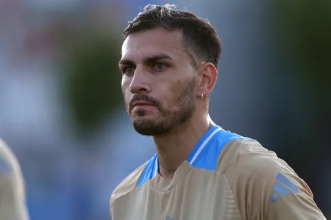 El otro gigante sudamericano que quiere tentar a Leandro Paredes: "Me llamó 100 veces"