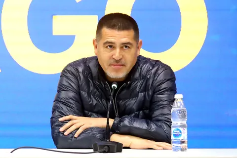 Tras llamar a Pekerman, los otros dos contactos que piensa hacer Riquelme para resolver el puesto de mánager