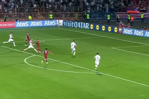 jugada de Briasco en Armenia vs. Croacia