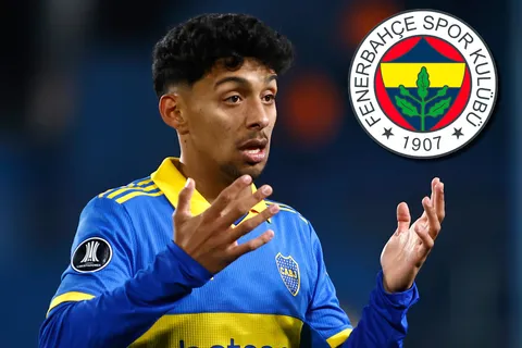 Cristian Medina es pretendido por el Fenerbahce