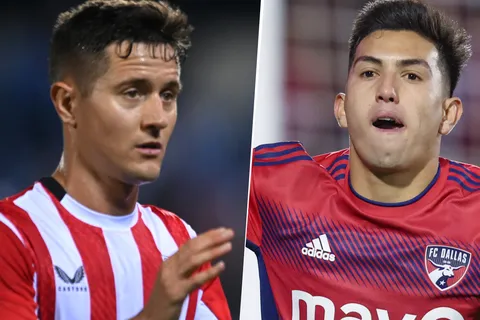 Ander Herrera y Alan Velasco