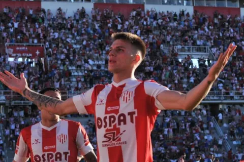 El malestar de Kevin Zenón con Unión por la traba en la negociación con Boca