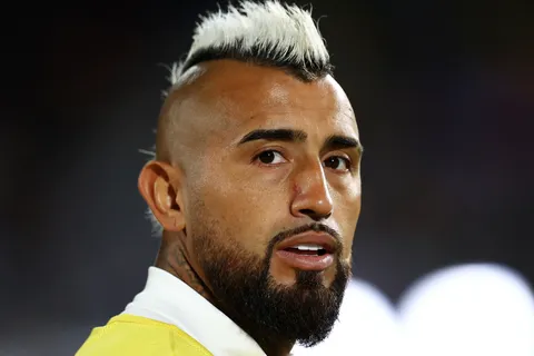 ¿Se cae lo de Arturo Vidal a Boca? Apareció un competidor en Sudamérica