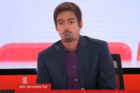Mariano Closs destruyó al árbitro que le faltó el respeto a Edinson Cavani