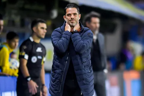 Problemas para Gago: Tomás Belmonte y Kevin Zenón jugarán ante River pero "no llegan al 100%"