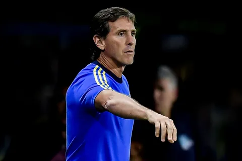 Úbeda eligió a Alan Velasco como una de las figuras de Boca ante Independiente: "Hizo un partido excelente"