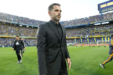 La formación confirmada de Boca ante Unión con un cambio inesperado
