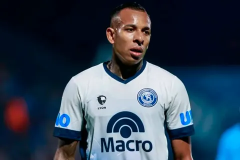 Sebastián Villa, jugador de Independiente Rivadavia