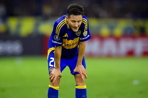 La crisis de Ander Herrera en Boca: "No le encuentra explicación a lo que le pasa"