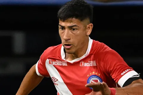 Alan Rodríguez en la carpeta de Boca e Independiente
