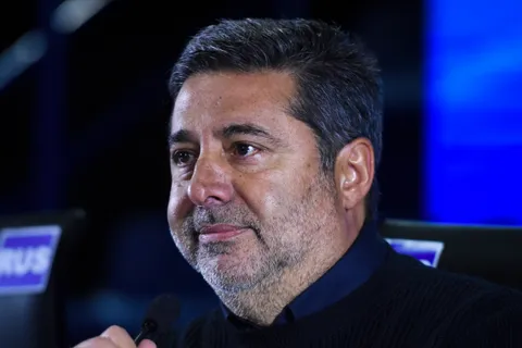 Fuerte denuncia por las elecciones en Boca: ¿el hermano de la jueza que las suspendió fue pasado a socio activo por Angelici?