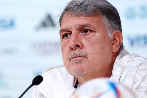 "Creo que ni atiende el teléfono": la condición que pondría el Tata Martino para hablar con Boca