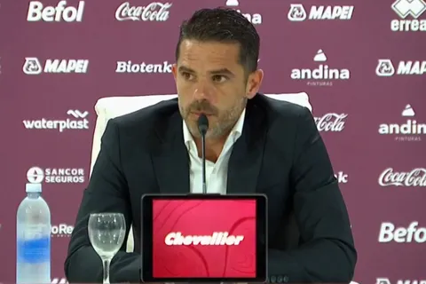 El fuerte enojo de Fernando Gago tras la derrota de Boca ante Lanús: "No me gustó para nada"