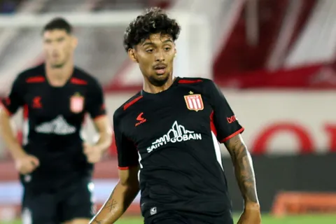 El inesperado destino que podría tener Cristian Medina en 2026 si Foster Gillett hace un impresionante gasto de dinero
