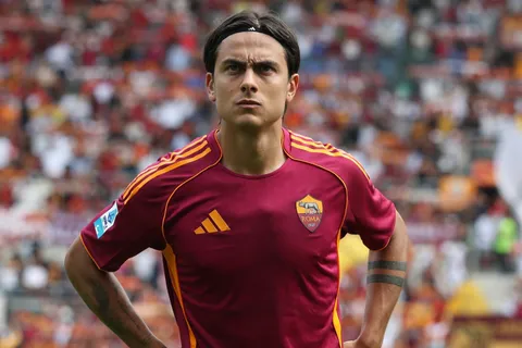 Cómo hará Riquelme para convencer a Paulo Dybala de sumarlo a Boca en julio