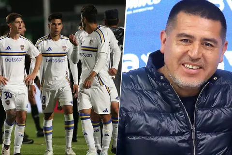 Juan Román Riquelme y los jugadores de Boca