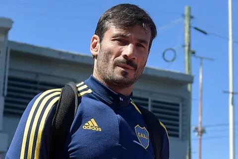 Sorpresa total: la nueva postura de Boca por el futuro de Javier García, que termina su contrato a fin de año