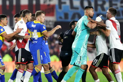 "Se los dije en la cara": Chiquito Romero reveló qué habló con Palavecino, Enzo Pérez y Demichelis
