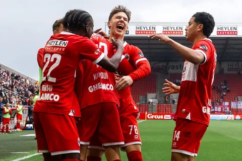 Boca suma variantes: Mauricio Benítez termina su préstamo en Royal Antwerp y debe volver al club