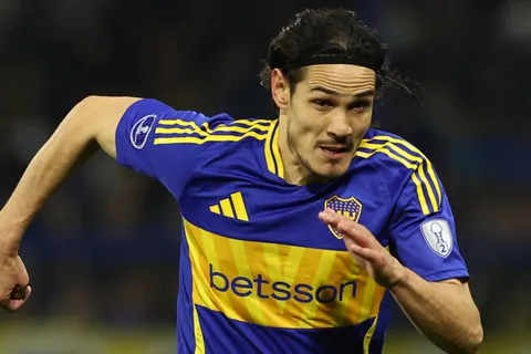 Por qué no juega Edinson Cavani en Boca vs. Racing por la Liga Profesional 2024