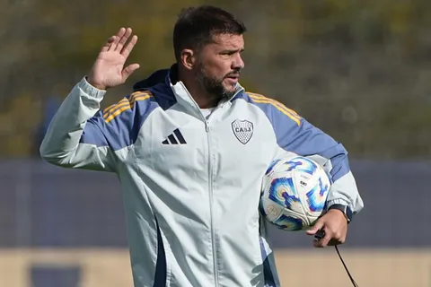No es Herrón: quién será el DT interino de Boca si Russo llega a la final con San Lorenzo