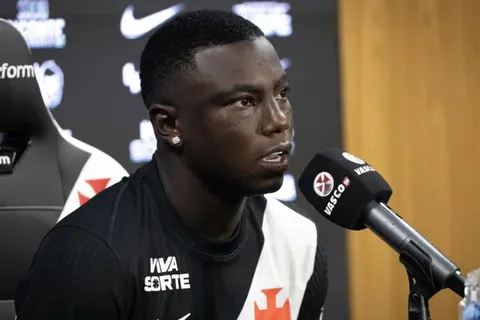 ¿Otro palito a Boca? Hinestroza reveló por qué decidió jugar en Vasco da Gama