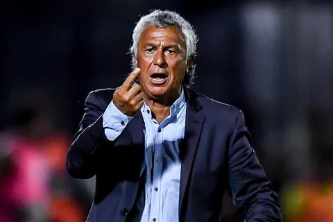 El Chino Benítez, emblema de Boca, liquidó a Gorosito: "Cada vez que vino a La Bombonera se clavó abajo del arco"