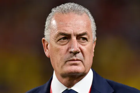 Ex Boca | Gustavo Alfaro deja Costa Rica y será DT de una selección rival de Argentina