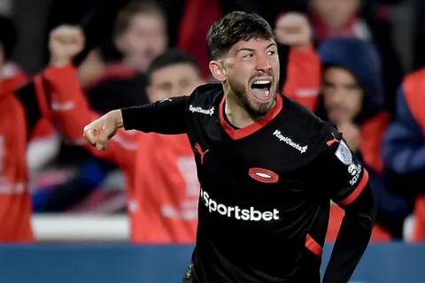 Lejos de Boca: se definió en qué club jugará Felipe Loyola