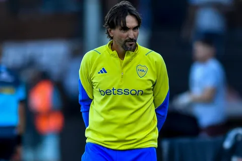 Diego Martínez podría realizar varios cambios en el equipo titular de Boca para el partido con Racing