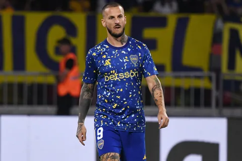 Benedetto se puso firme: la complicada condición que puso para irse de Boca en este mercado