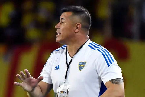 Seis cambios: el inédito equipo que paró Almirón para recibir a Tigre