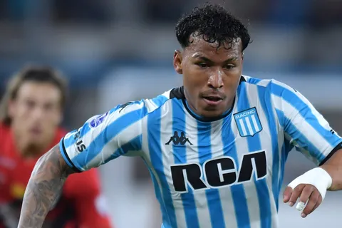 Roger Martínez reveló por qué nunca llegó a Boca a pesar de todos los intentos de Riquelme