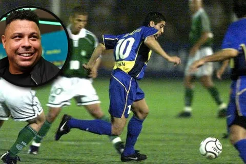 Riqulme en 2001 vs. Palmeiras