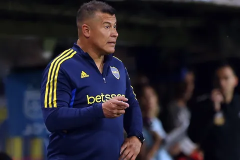 La insólita historia de Almirón en Instagram: "No aceptar nada"