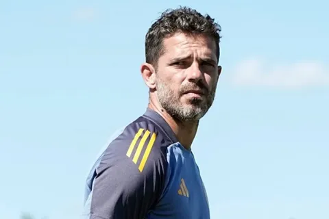 Fernando Gago, más que atento: el partido clave que se jugará este miércoles por la Copa Libertadores y le interesa a Boca