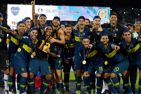 Mauro Zárate reveló que volvería a Boca si lo llama Riquelme: “Sin dudas”