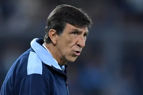 La explicación de Gustavo Costas por su cargada a Boca: "Ustedes me conocen..."