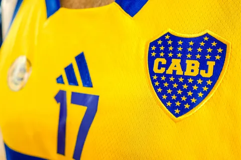 Presentaron las nuevas camisetas de básquet de Boca: las fotos de las musculosas