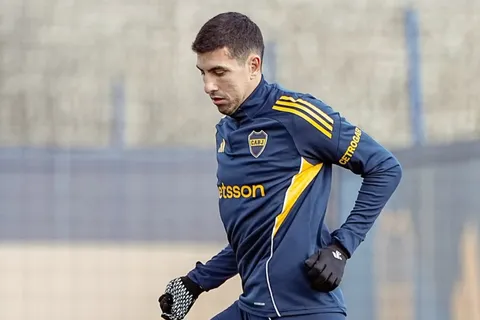 ¿No juega ante Aldosivi? Rodrigo Battaglia volvió a estar ausente en la práctica de Boca en La Bombonera