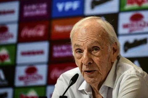 El mejor futbolista de la historia según César Luis Menotti: "Era sobrenatural"