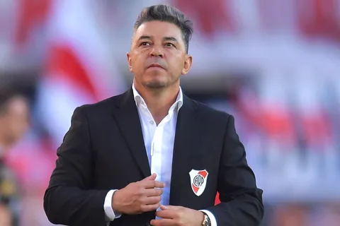 La sutil chicana de Marcelo Gallardo a Gago por la línea de 5 de Boca: "Al verlo así..."