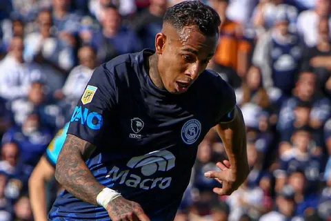 Sebastián Villa, jugador de Independiente Rivadavia