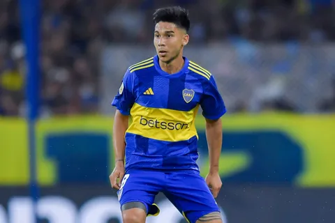 Diego Martínez piensa el equipo para visitar a Newell's: vuelve Pol Fernández y la duda en el fondo